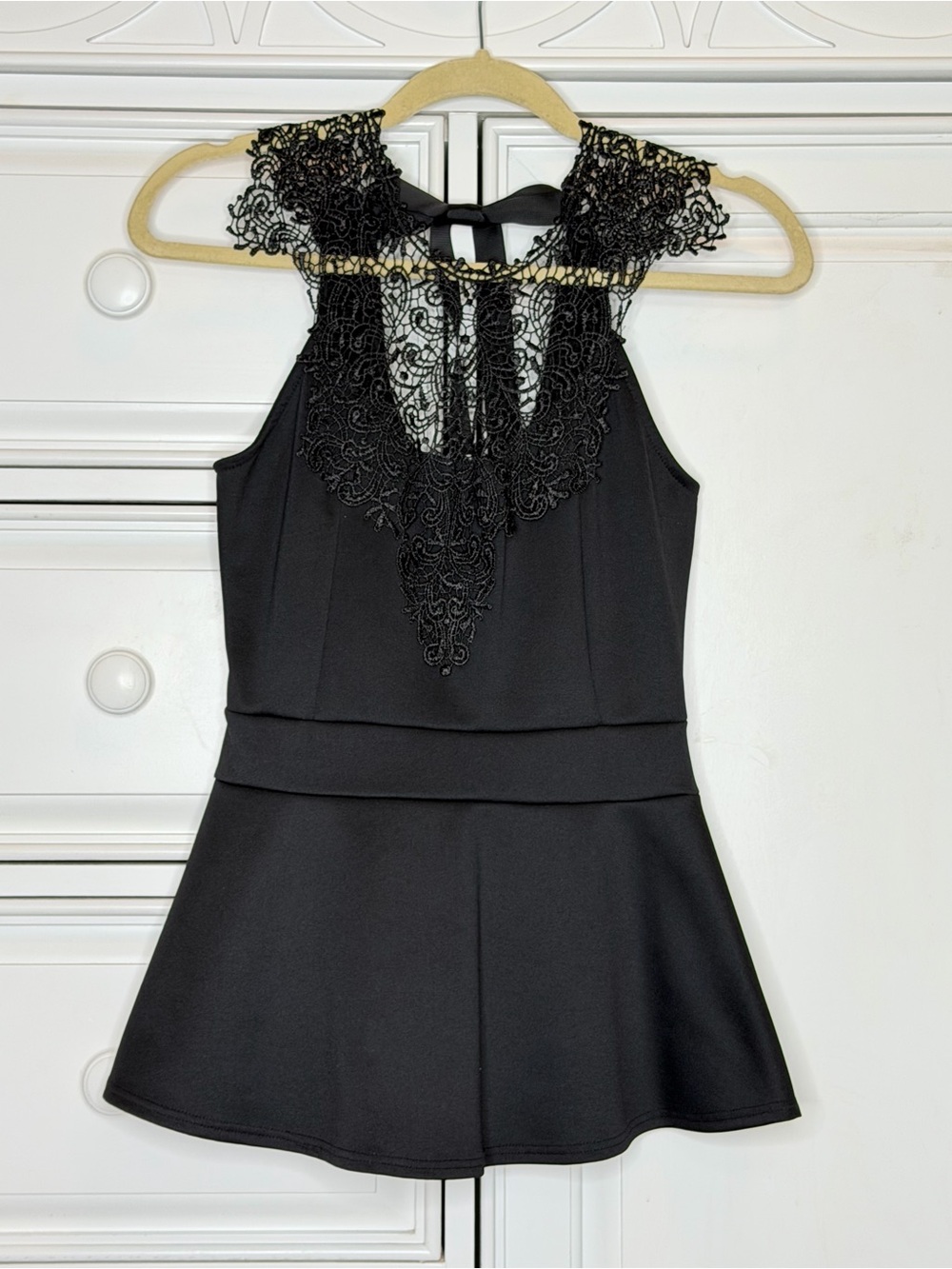 Blu Planet Black Lace Detail Top - Picture 2 of 6